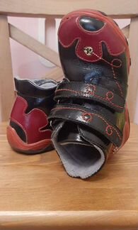 Демисезонные ботинки на девочку