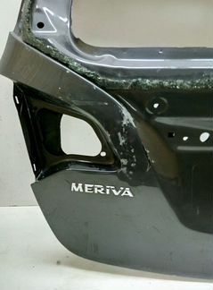 Коышка багажника Opel Meriva B