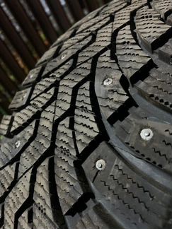 Шины Pirelli Formula lce 215/60 R17