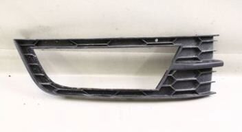 Заглушка птф правая Skoda Octavia A7