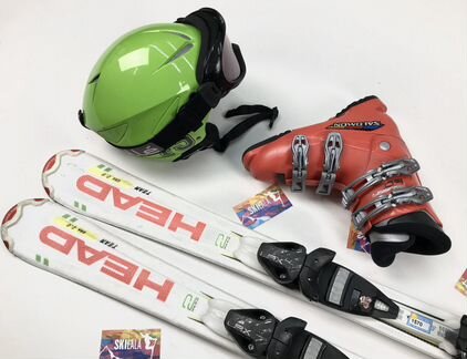 Горные лыжи, горнолыжные ботинки, шлем, маска