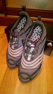 Кроссовки adidas