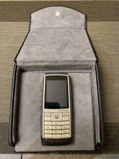 Телефон Tag Heuer Meridiist