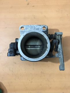 Дроссельная заслонка Nissan Almera G15