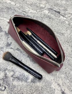 Пенал- косметичка