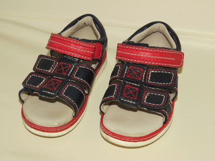 Сандали Clarks 23