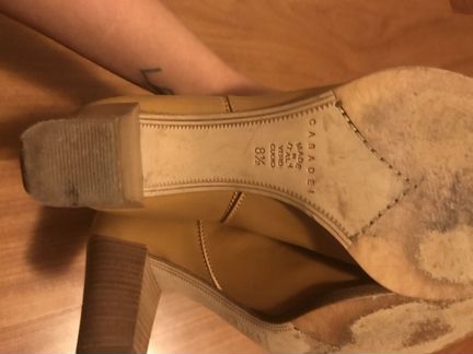 Казаки оригинал Casadei, как новые