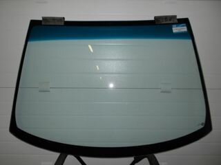 Лобовое стекло Nissan AD 2