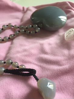 Подвеска Lola Rose и колье из бисера