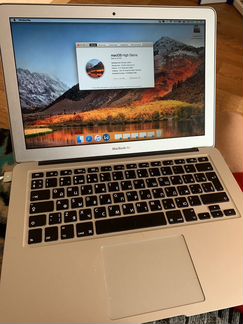 Apple MacBook Air 13’ 2018 (240 циклов. Как новый)