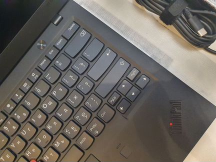 Lenovo X1 Carbon GEN 6 i7 8550U/16/512/14 FHD IPS
