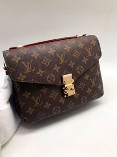 Сумка Louis Vuitton Pochette Metis Monogram