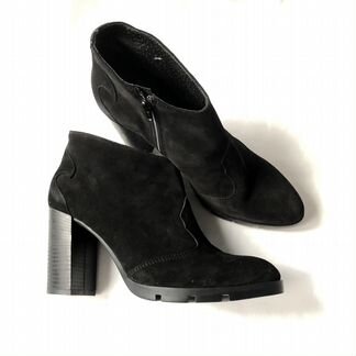 Полусапожки ботильоны (Италия) новые
