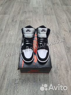 Кроссовки Nike Air Jordan 1 осень