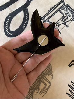 Авторская брошь из бисера