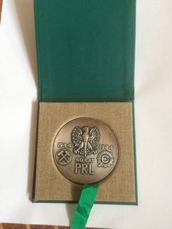 Медаль настольная