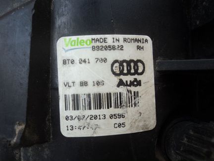 Противотуманная фара правая Audi A4 A5 A6 VAG