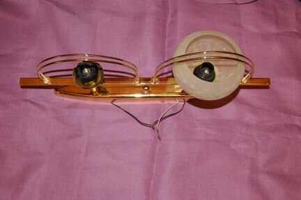 Продаю люстру