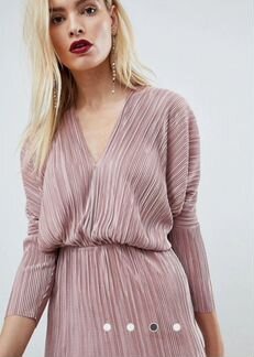 Коктейльное нарядное платье