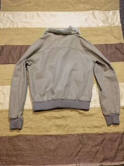 Ветровка женская