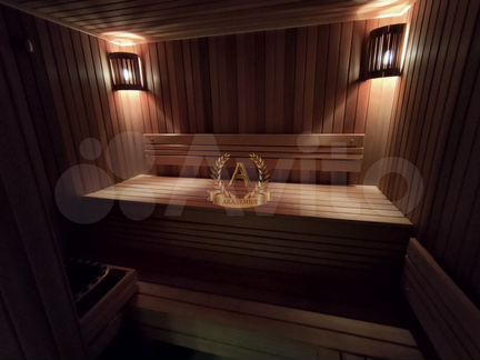 Дом 1200 м² на участке 25 сот.