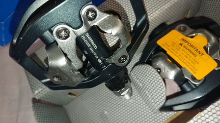 Гибридные педали Shimano PD-EH500 grey