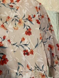 Платье с цветочным принтом