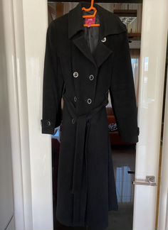 Шерстяное чёрное пальто Domini