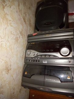 Продам центр fhilips FW750 CD Mini HiFi System