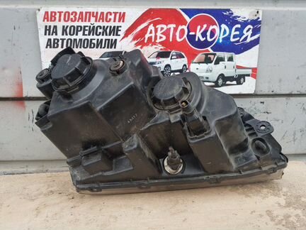 Фара передняя левая Kia Sorento 2002-2005