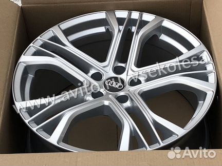 Комплект новых дисков дизай r19 audi