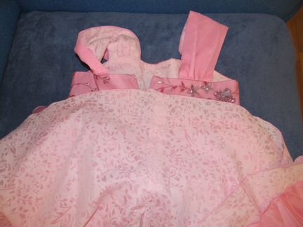 Нарядное платье-сарафан 6-9 лет