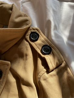 Абсолютно новый тёплый тренч