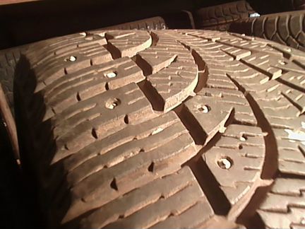Шины 205/55R16 Pirelli Carving Edge 2шт