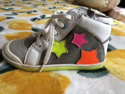 Обувь для девочки