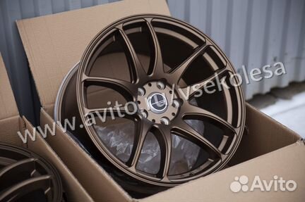 Work kiwami r18 Audi a4 a5 комплект новых дисков