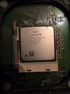 Материнская плата, процессор и куллер