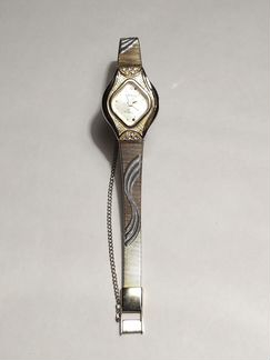 Швейцарские часы женские Omax stailess steel