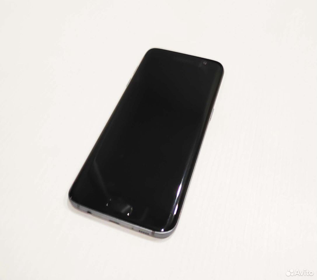 Смартфон Samsung Galaxy S7edge