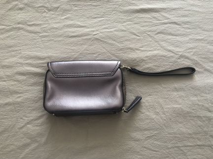 Новая бронзовая сумка-клатч Guess