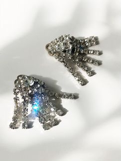 Винтажные американские клипсы с кристаллами