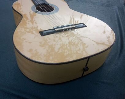 Классическая испанская гитара Antonio Aparicio A65