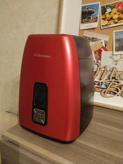Увлажнитель воздуха Electrolux EHU-5525D
