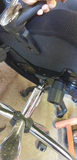 Офисное кресло