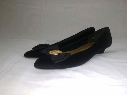 Женские замшевые туфельки