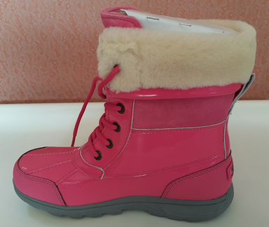 Розовые ботинки (сапоги) UGG Butte II Patent