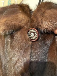 Полушубок с капюшоном