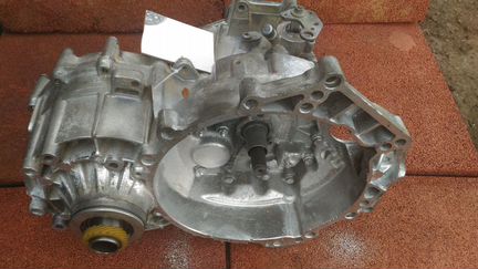 МКПП Volkswagen Transporter Multivan T4 90-03