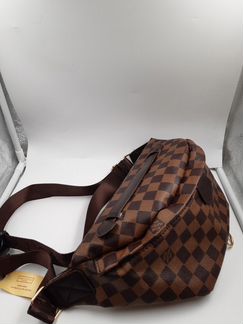 Сумка-бананка Louis Vuitton