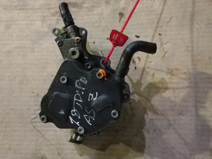 Вакуумный насос бу Фольцваген Шаран 1.9 тди AUY